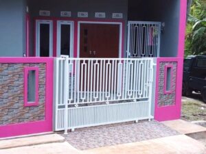 10 Model Pagar Besi Minimalis Mewah untuk Tampilan depan Rumah yang Elegan - Gambar dari