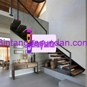 tangga baja WF kombinasi kayu