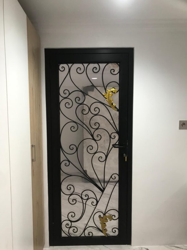 Pintu Tralis Tempa - Gambar dari